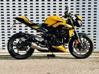 Triumph Street Triple Street Triple RS 2