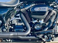 Harley-Davidson Street Glide Street Glide Special 1868 6