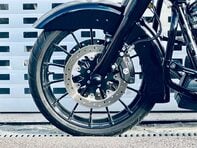 Harley-Davidson Street Glide Street Glide Special 1868 30