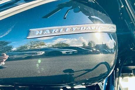 Harley-Davidson Street Glide Street Glide Special 1868 12