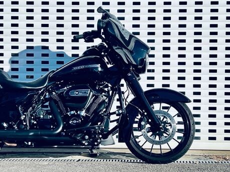Harley-Davidson Street Glide Street Glide Special 1868 
