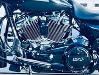 Harley-Davidson Street Glide Street Glide Special 1868 23