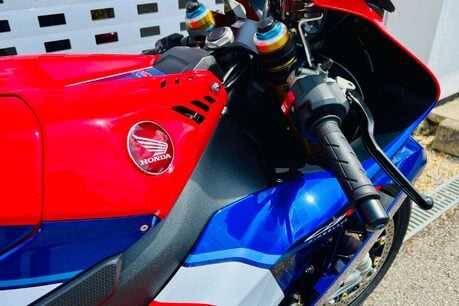 Honda CBR CBR 1000 SP Fireblade 21