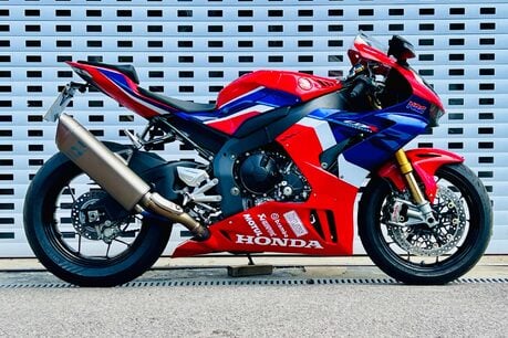 Honda CBR CBR 1000 SP Fireblade 2