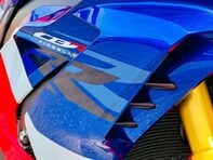 Honda CBR CBR 1000 SP Fireblade 23