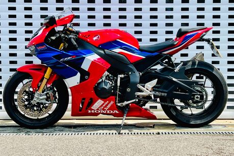 Honda CBR CBR 1000 SP Fireblade 29