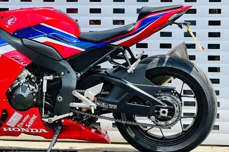 Honda CBR CBR 1000 SP Fireblade 34