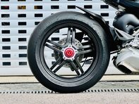 Ducati Streetfighter V4 SP Streetfighter V4 6