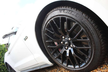 Ford Mustang 5.0 Mustang GT Auto 2dr 8