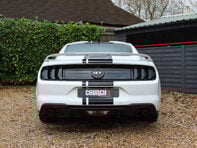 Ford Mustang 5.0 Mustang GT Auto 2dr 17