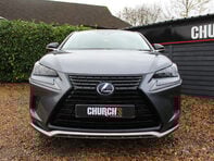Lexus NX 2.5 NX 300h CVT 4WD 5dr 5
