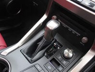 Lexus NX 2.5 NX 300h CVT 4WD 5dr 10