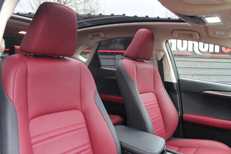 Lexus NX 2.5 NX 300h CVT 4WD 5dr 8