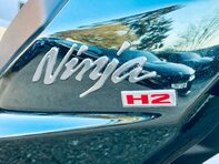 Kawasaki ZX Ninja H2 25