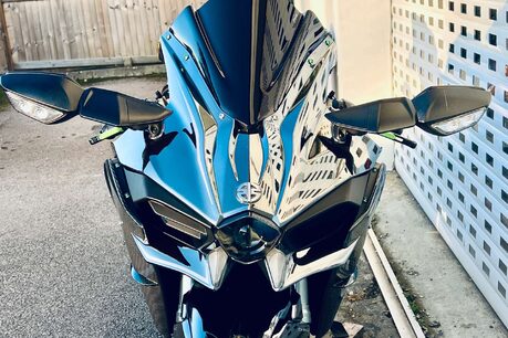 Kawasaki ZX Ninja H2 13