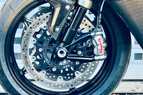 Kawasaki ZX Ninja H2 26