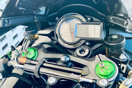 Kawasaki ZX Ninja H2 18