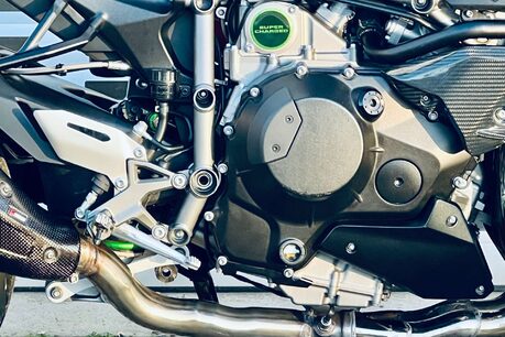 Kawasaki ZX Ninja H2 5