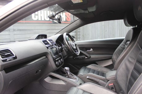 Volkswagen Scirocco 2.0 Scirocco R TSi Semi-Auto 3dr 11