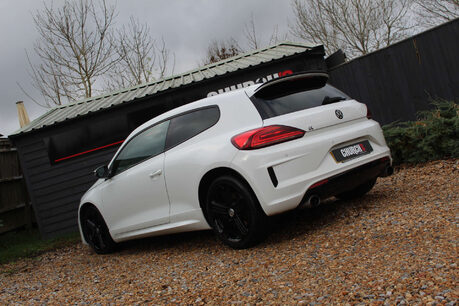 Volkswagen Scirocco 2.0 Scirocco R TSi Semi-Auto 3dr 17