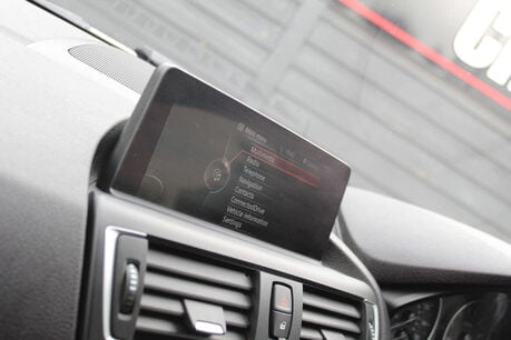 BMW 1 Series 3.0 M135i Auto 5dr 18