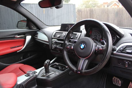 BMW 1 Series 3.0 M135i Auto 5dr 9