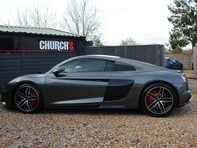 Audi R8 5.2 R8 V10 Quattro Semi-Auto 4WD 2dr 15