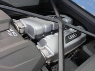 Audi R8 5.2 R8 V10 Quattro Semi-Auto 4WD 2dr 13