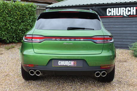 Porsche Macan 2.0 Macan Semi-Auto 4WD 5dr 22