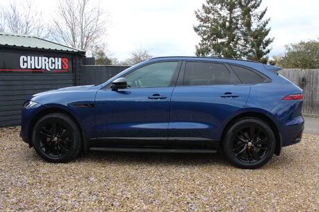 Jaguar F-Pace 2.0 F-Pace R-Dynamic Black D MHEV AWD Auto 4WD 5dr 15