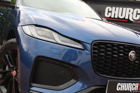 Jaguar F-Pace 2.0 F-Pace R-Dynamic Black D MHEV AWD Auto 4WD 5dr 4