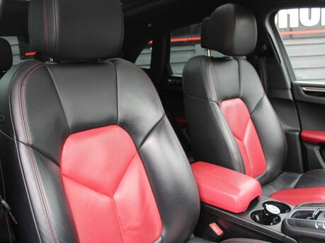 Porsche Macan 3.0 Macan S D Semi-Auto 4WD 5dr