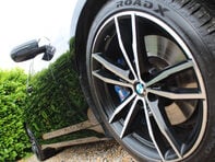 BMW 3 Series 2.0 320d xDrive M Sport Auto 4WD 5dr 10