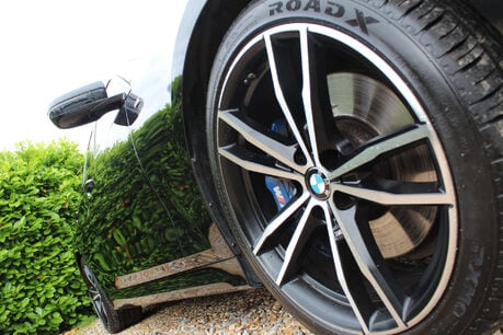 BMW 3 Series 2.0 320d xDrive M Sport Auto 4WD 5dr 10