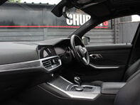 BMW 3 Series 2.0 320d xDrive M Sport Auto 4WD 5dr 17