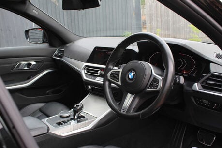 BMW 3 Series 2.0 320d xDrive M Sport Auto 4WD 5dr 5
