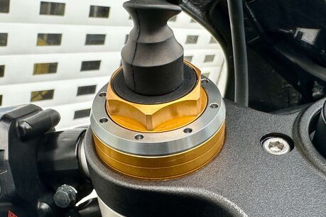 Yamaha Yzf 1.0 YZF R1M 24