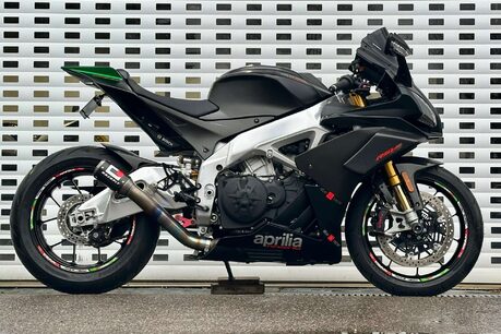 Aprilia RSV 1.1 RSV 4 1100 Factory 45