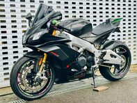 Aprilia RSV 1.1 RSV 4 1100 Factory 29