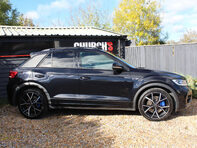 Volkswagen T-Roc 2.0 T-Roc R Black Edition TSI 4Motion S-A 4WD 5dr 9