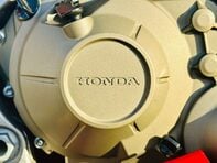 Honda CBR 1000 Super Sports Petrol Manual Euro 4 (192 ps) 32