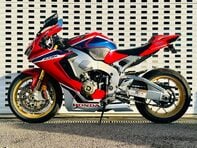 Honda CBR 1000 Super Sports Petrol Manual Euro 4 (192 ps) 21