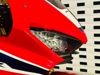 Honda CBR 1000 Super Sports Petrol Manual Euro 4 (192 ps) 23