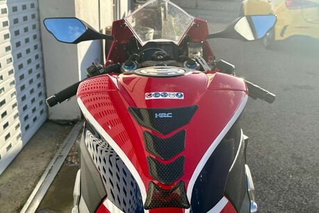 Honda CBR 1000 Super Sports Petrol Manual Euro 4 (192 ps) 28