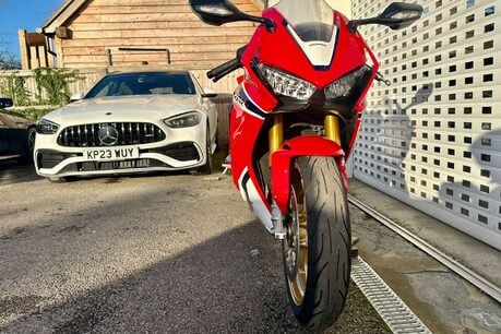 Honda CBR 1000 Super Sports Petrol Manual Euro 4 (192 ps) 34