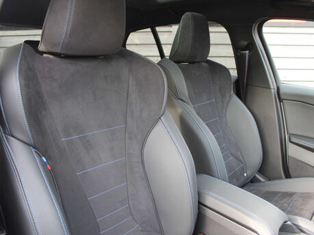 BMW 1 Series 2.0 123 M Sport MHEV xDrive Auto 4WD 5dr 