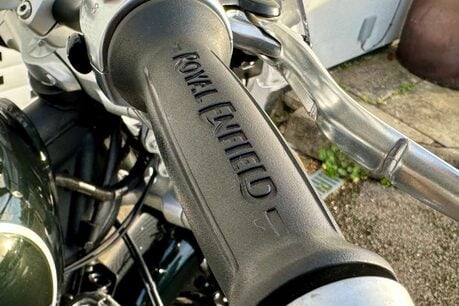 Royal Enfield Super Meteor 0.6 Super Meteor 650 15