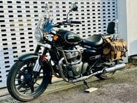 Royal Enfield Super Meteor 0.6 Super Meteor 650 24