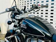 Royal Enfield Super Meteor 0.6 Super Meteor 650 10