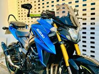 Suzuki GSX 0.7 GSXS 750 Z Phantom 10